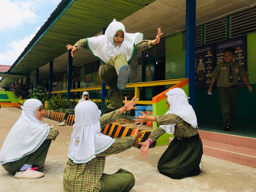 Permainan tradisional, anakbisa, lompat jengkal, sulawesi selatan, 