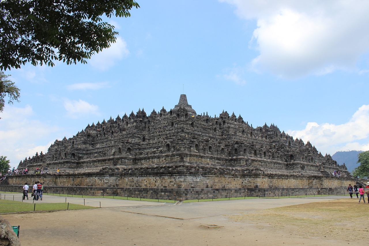 anakbisa, candi,