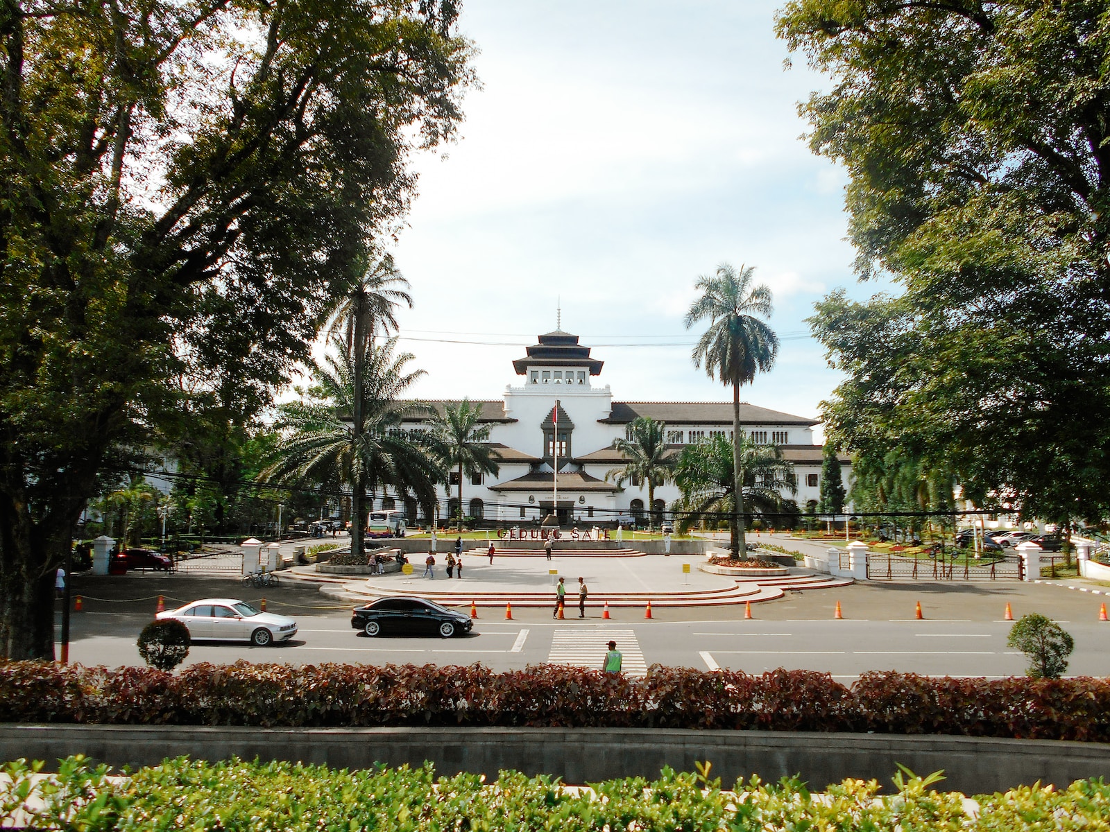 gedung bersejarah, gedung sate, bandung, anakbisa,