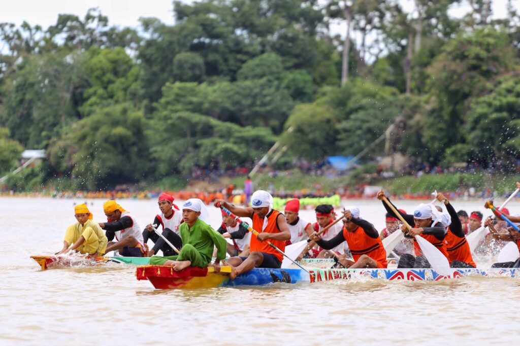 anakbisa, pacu jalur, 